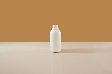 packaging plastic bottles