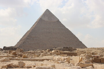 Fototapeta na wymiar Pyramid of Khafre, Giza Pyramid complex, Cairo, Egypt.