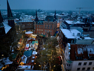 Weihnachtsmarkt auf dem Rathausmarkt Oldenburg