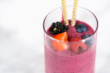 Mixed berry smoothie
