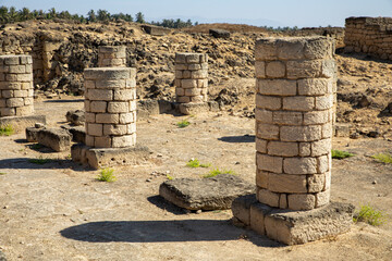 Ruins at Al-Baleed Archaeological Park, Frankincense Land Museum. Salalah, Oman. - obrazy, fototapety, plakaty