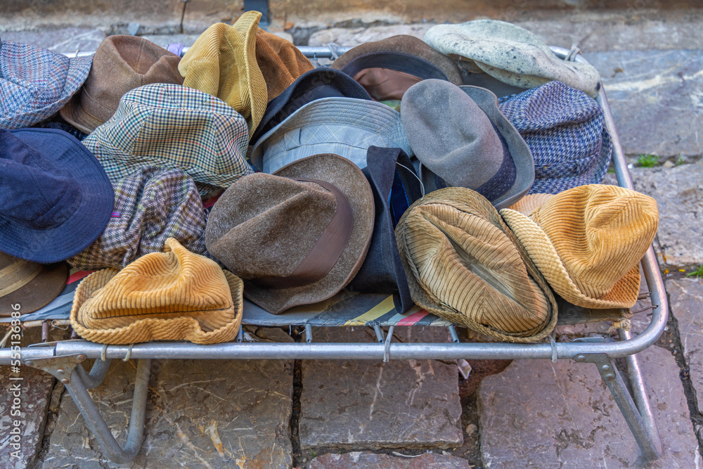 Poster Wool Hats Men