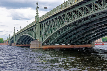 Obraz premium Troitskiy bridge - one of the bridges of St. Petersburg