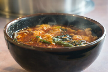 ユッケジャンスープ	
