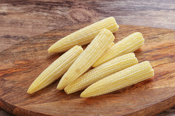 Raw natural organic baby corn