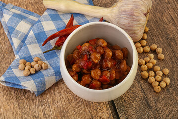 Baked chickpea with tomato sauce