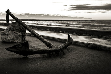 Old anchor on a promenade in Santa Pola, Alicante © SoniaBonet