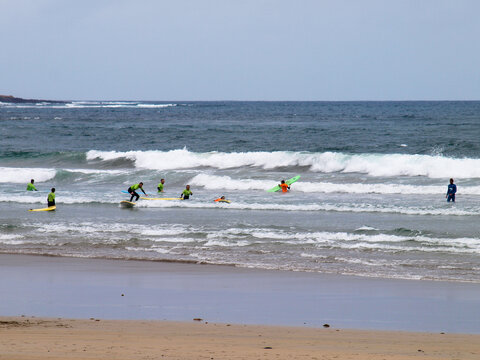 Famara, surf lessons on the beach