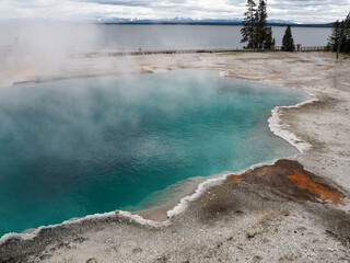 Yellowstone national park wyoming