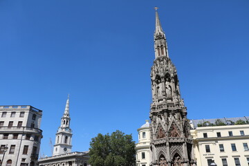 Fototapeta na wymiar View to Eleanor Cross in London, England Great Britain
