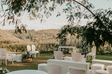 beautiful country wedding decor