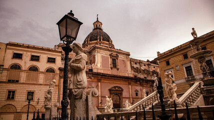 Obraz premium Piazza Pretoria view in Palermo,Sicily, Italy
