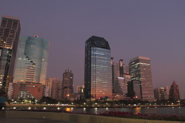 Fototapeta na wymiar Building city at night 