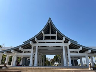 thai temple roof look like japan art