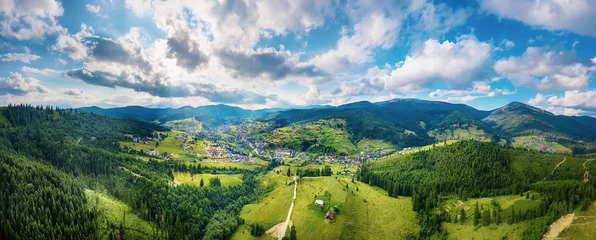 Foto op Plexiglas Carpathian mountain landscape © Roxana
