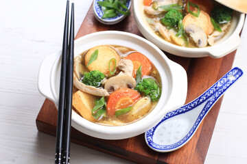 Homemade Top View Sapo Tahu on a Chinese Bowl