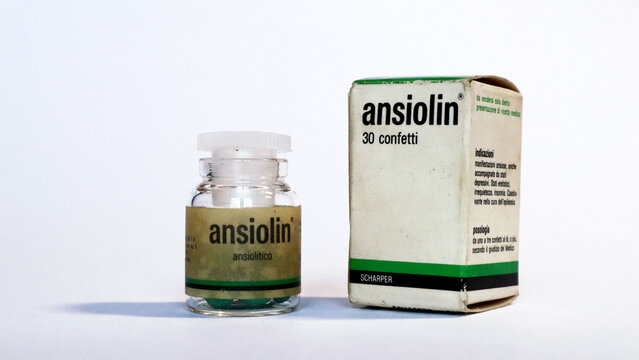 Vintage 1960s ANSIOLIN Anxiolytic medicine with benzodiazepine for the treatment of erethism states, restlessness, insomnia and epilepsy therapy. Scharper S.p.A. - Italy