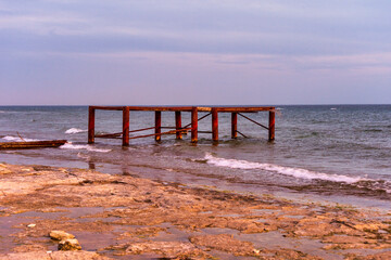 Fototapeta premium pier on the beach
