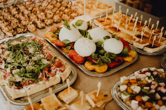 Grand cocktail dinatoire pour les invit&eacute;s