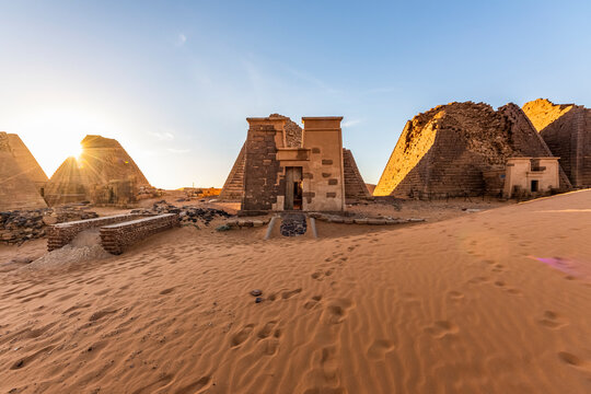 Pyramids and reconstructed chapel in the Northern Cemetery at Begarawiyah, Meroe, Sudan