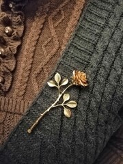 Rose brooche © beqa