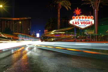 Fotobehang Welcome to Las Vegas sign © John