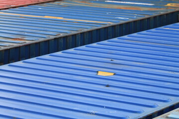 
containers on the ship