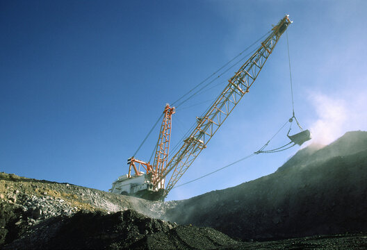 Black Coal Mining, Dragline Removing Overburden, Australia