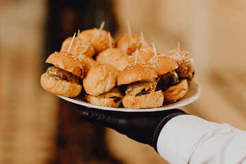 Assiette de minis burger