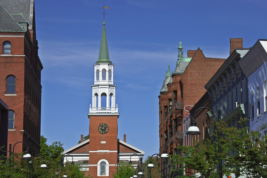 Unitarian Universalist Church, Church Street Marketplace, Burlington, Vermont, USA
