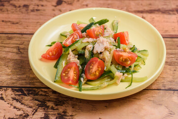 ツナと胡瓜のサラダ