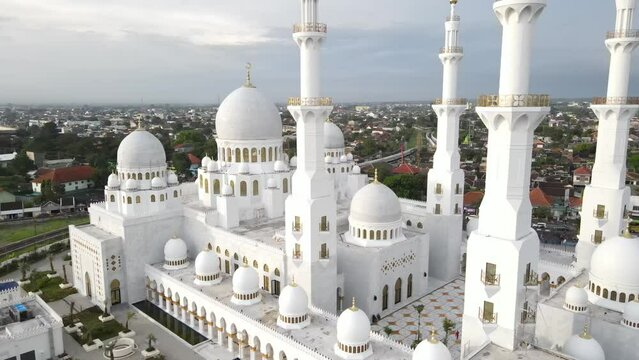 Aerial view in the evening, Sheikh Zayed Grand Mosque in Surakarta, Central Java, Indonesia. Very beautiful and majestic.