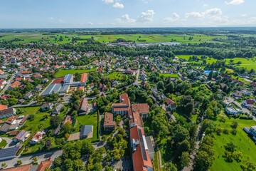 Ausblick auf die östlichen Stadtbezirke von Türkheim im Unterallgäu