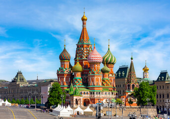 Fototapeta na wymiar Cathedral of Vasily the Blessed (Saint Basil's Cathedral) on Red Square, Moscow, Russia