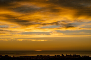 Fototapeta na wymiar Niebo Wschód Słońca Chmury Ogień