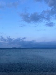 Obraz na płótnie Canvas Blue sea horizon, quiet sea horizon
