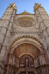Obraz premium Palma de Mallorca, 7 Nov 2022: Entrance door to the Cathedral Basilica of Santa Maria de Mallorca