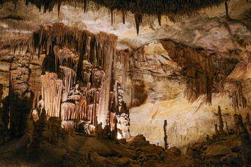 Obraz premium Porto Cristo, Mallorca, Spain - 9 Nov, 2022: Underground caverns at the Cuevas del Drach