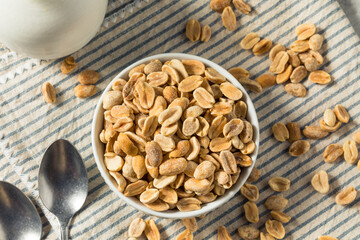 Dry Organic Roasted Peanuts