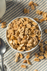 Dry Organic Roasted Peanuts