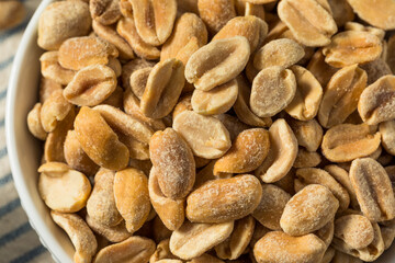 Dry Organic Roasted Peanuts