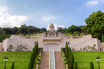 Obraz premium Bahai Gardens in Haifa, Israel. Cloudy Blue Sky. Tourist Attraction