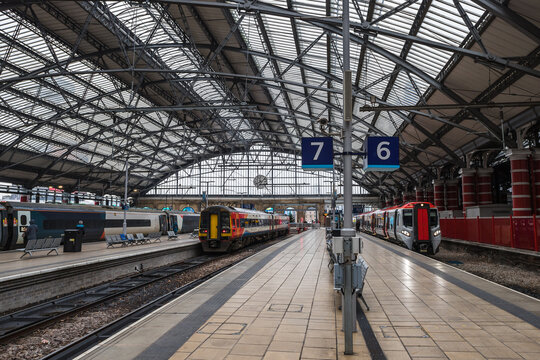 Trains in platforms at Liverpool Lime Street