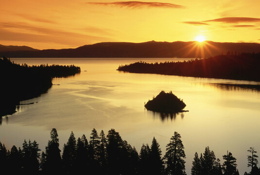 Sunrise, Lake Tahoe, Emerald Bay State Park, California, USA