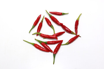 白背景の赤唐辛子