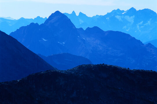North Cascades (Washington, USA) From Frosty Mountain Manning Park, British Columbia Canada