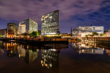 Hamburg bei Nacht