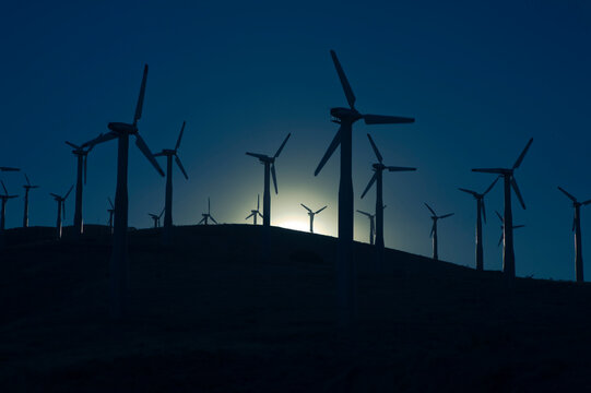 Tehachapi Pass Wind Farm, Tehachapi, Kern County, California, USA