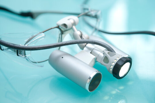 Medical Magnifying Eyeglasses