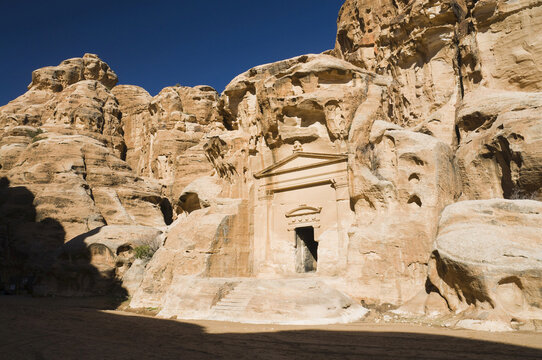 Facade of Siq al-Barid, Jordan